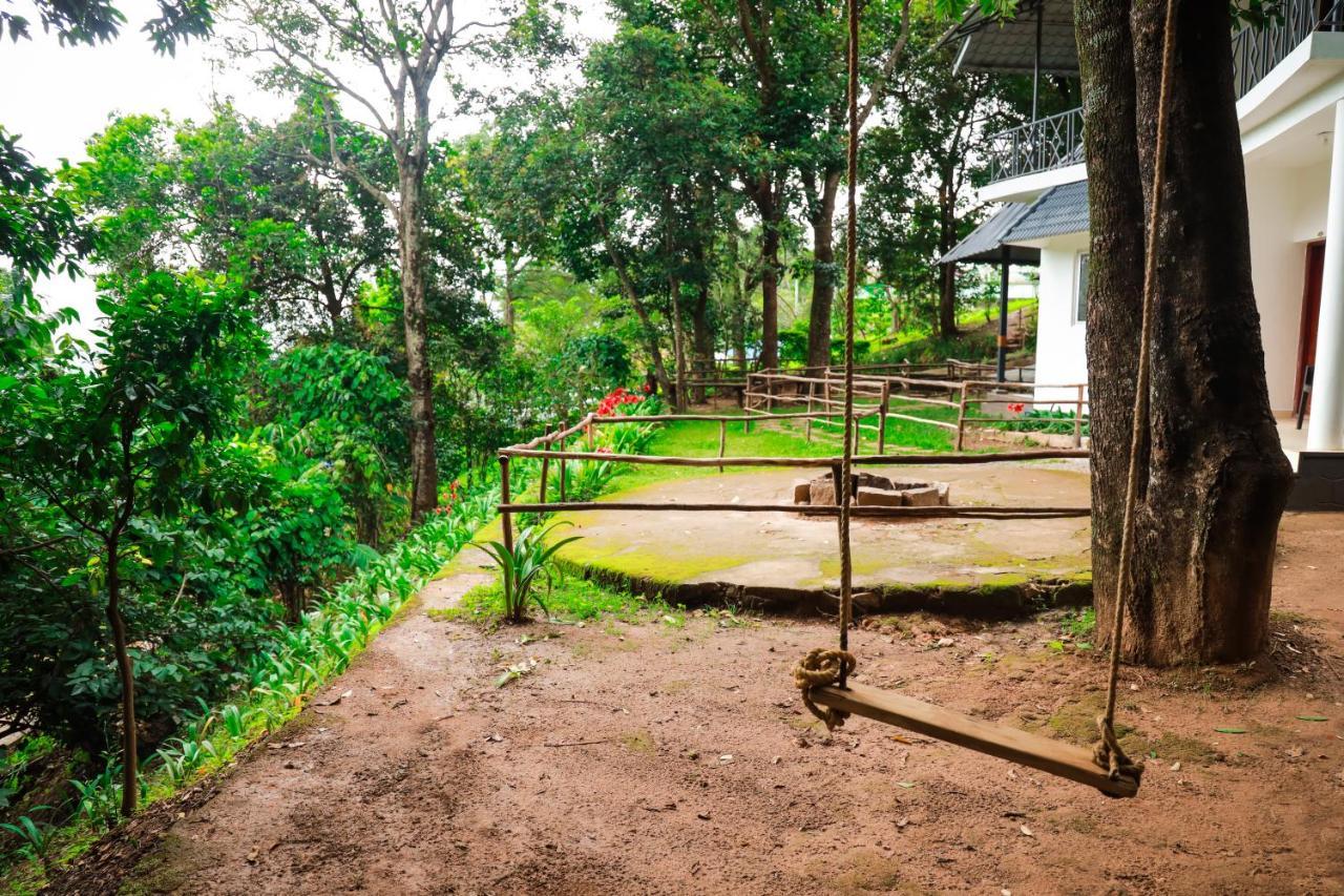 Golden Fern Resort Kanthalloor Esterno foto