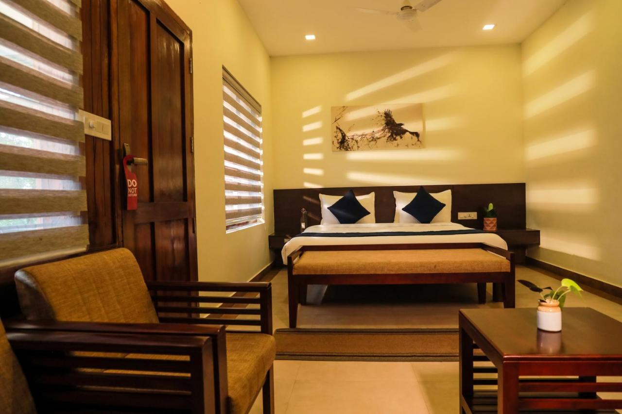 Golden Fern Resort Kanthalloor Esterno foto