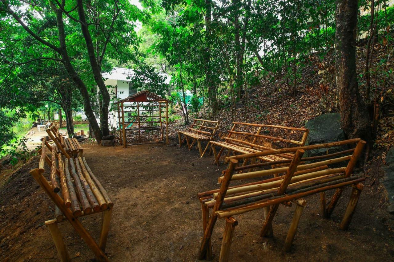 Golden Fern Resort Kanthalloor Esterno foto